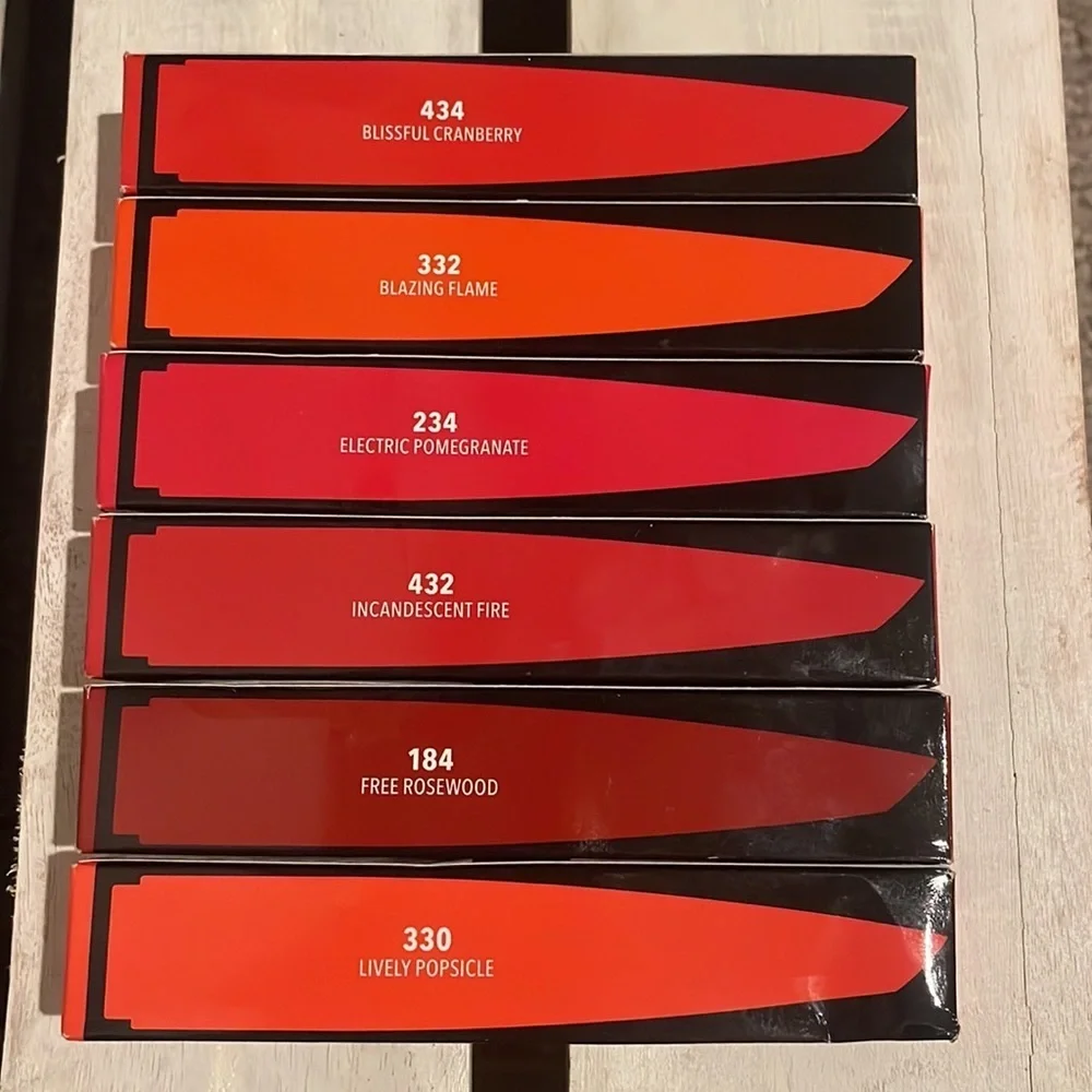 Makeup Forever sculpting lip color Shade 184 Free Rosewood “Shine On”